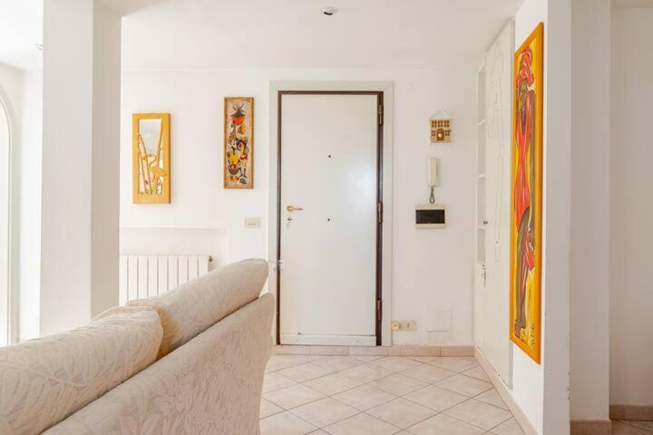 Casa Torvaianica Leilighet Eksteriør bilde